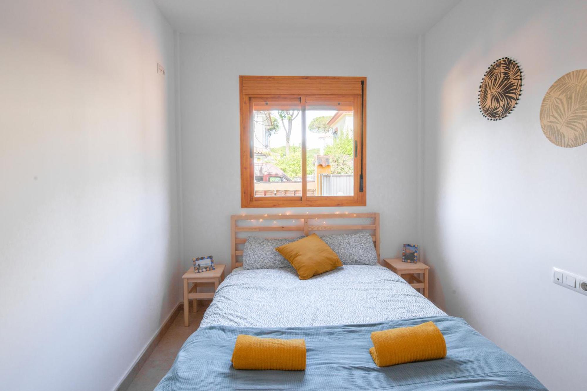 Namawa Surfhouse Hostel Chiclana de la Frontera Exterior photo